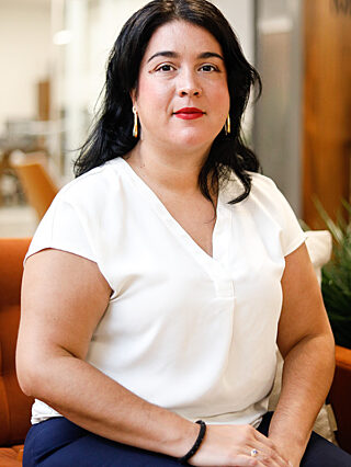 Esther Perez Web