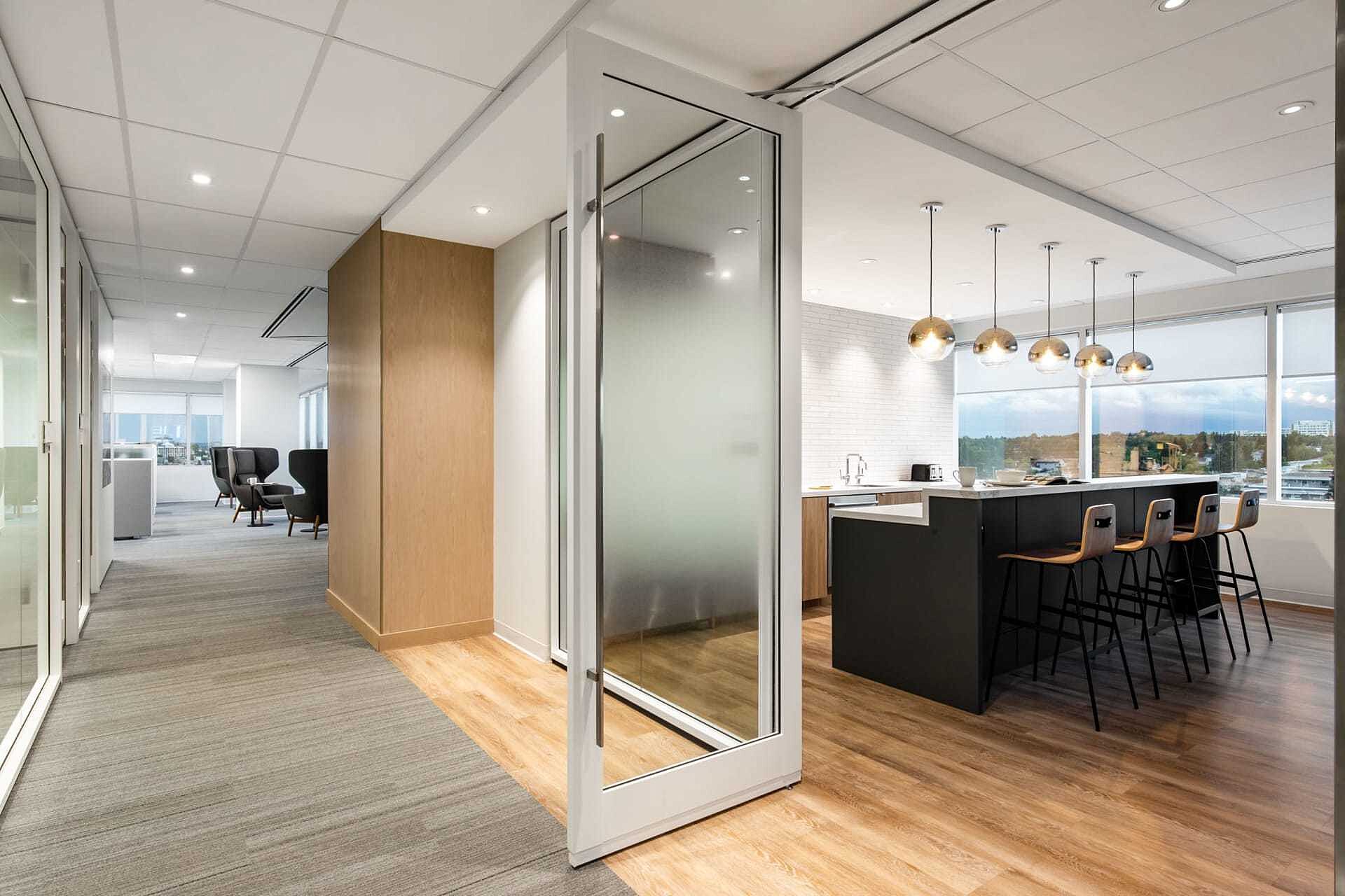 Pivoting interior glass wall doors 03