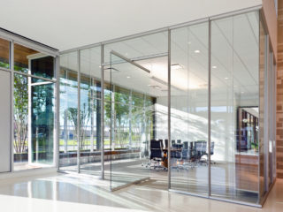 Pivoting interior glass wall doors 02